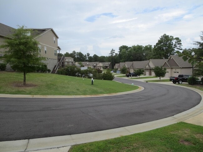 Photo - 102 Cypress Cir