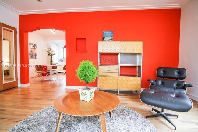 Building Photo - 400 Meridian Ave