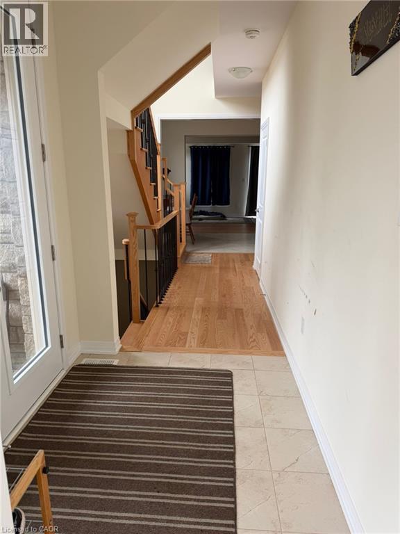 Photo - 83 Awrey Ter