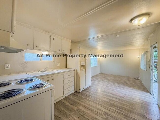 Photo - 10187 Fairland St