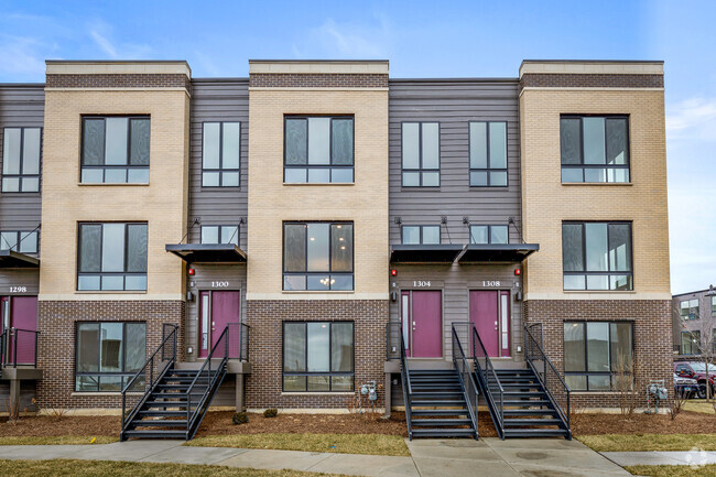 Building Photo - 1304 Catalina Ct. Rental