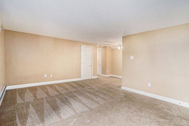 Photo - Almont Terrace Apartments Unit Almont Terrace - 1 Bedroom