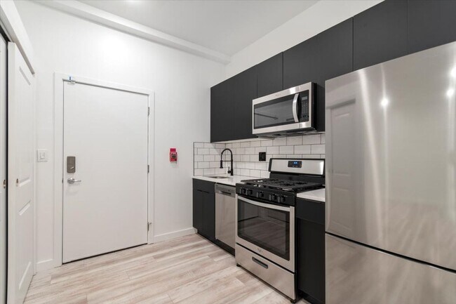 Photo - Modern Renovated 1 bedroom 1 bathroom apartment Unit 2C