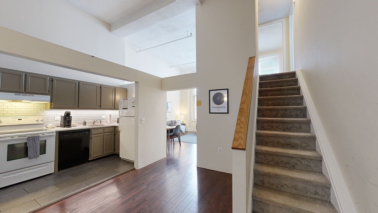 Photo - The Cosmopolitan Apartments
