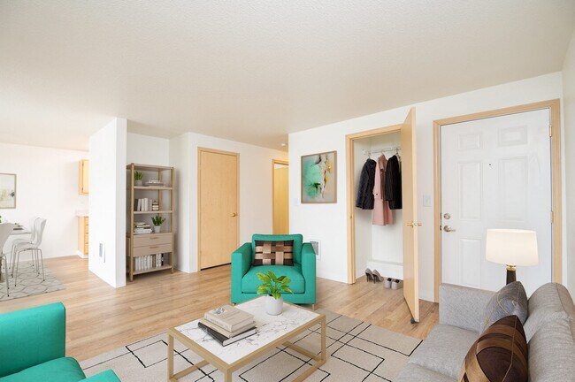 Photo - Vancouver Mall Apartments