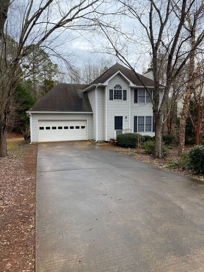 Building Photo - Wonderful 3 bedroom/2.5 bathroom House with 2 Car Garage in Snapfinger!