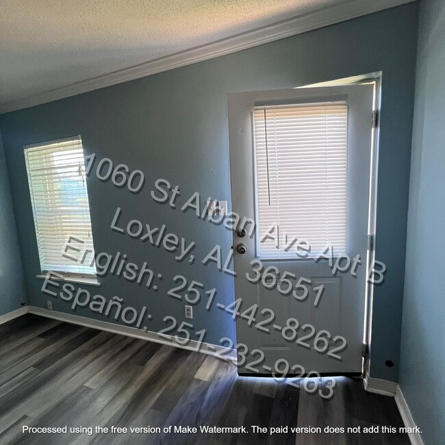 Photo - 1060 W Saint Alban Ave