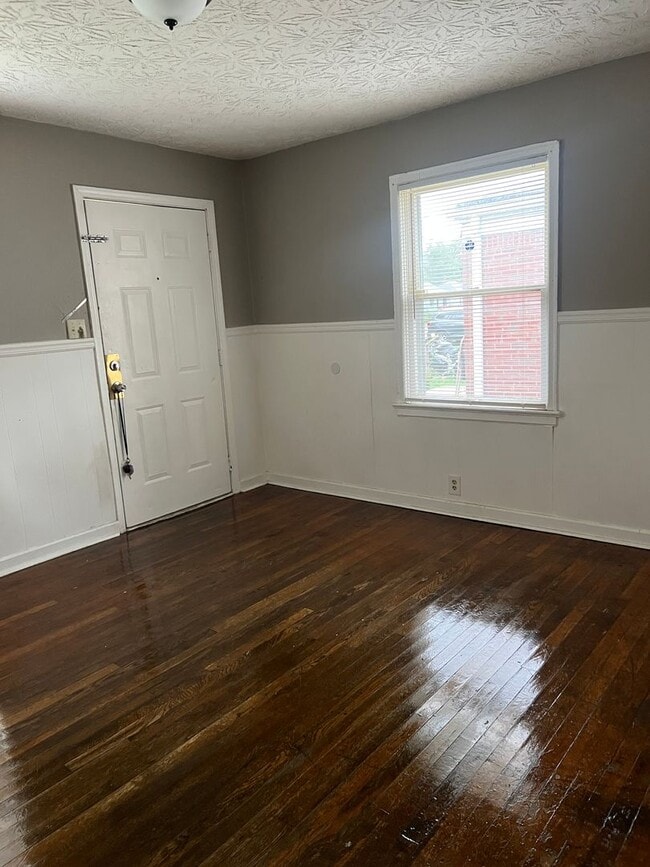 Photo - 1314 Medford Ave Unit 1314 Medford Ave