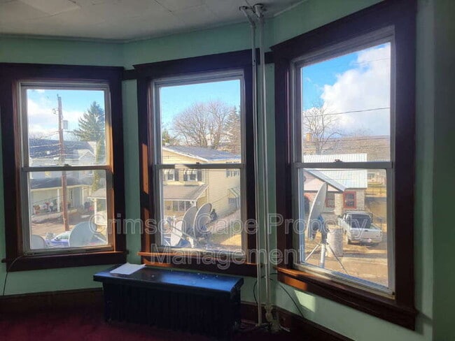 Photo - 34 Barney St Unit 2nd Floor Right