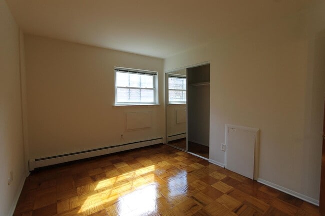 Photo - 8244 Woolston Ave Unit 1st Fl