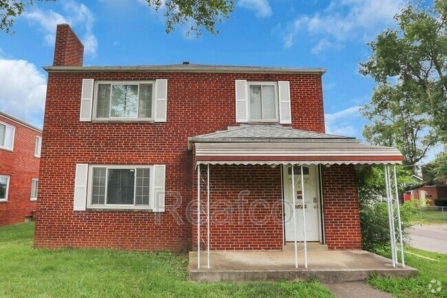 Building Photo - 404 S Chase Ave Rental