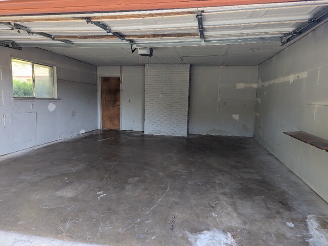 Photo - 201 David Unidad 203