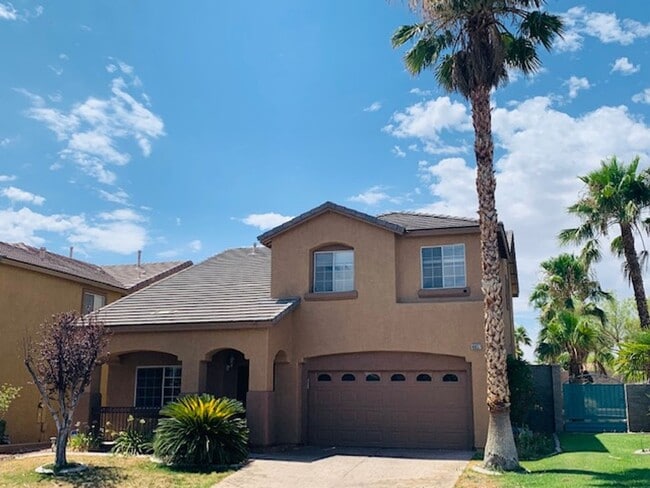 4 Bedroom Home in Summerlin with Pool - 4 Bedroom Home in Summerlin with Pool