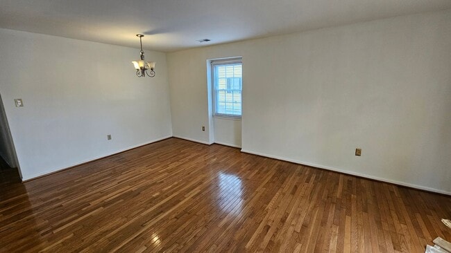 Photo - Secound Story Unit - Single Floor 3BR/1.5BA - Eastern Henrico - Great Location