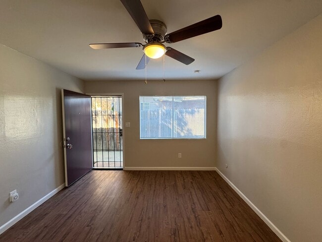 Photo - 1800 Orange St Unidad 1800-B