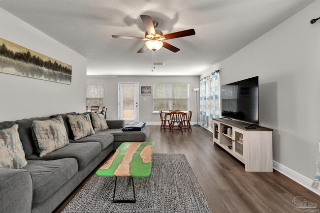 Photo - 5036 Firstmate Wy