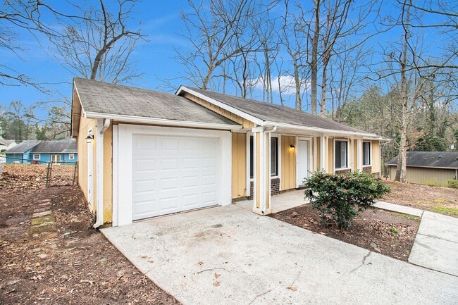 Photo - Fully Renovated 3BR/2BA in Decatur!