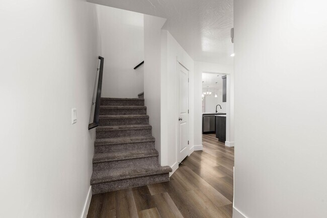 Photo - 4 bed | 2 1/2 bath | 2 car garage in Desert Canyon with washer/dryer/fridge!