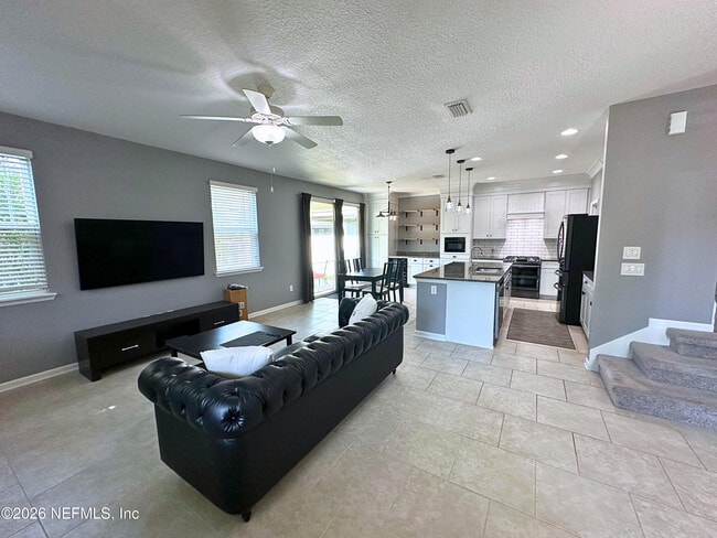 Photo - 7048 Rosabella Cir