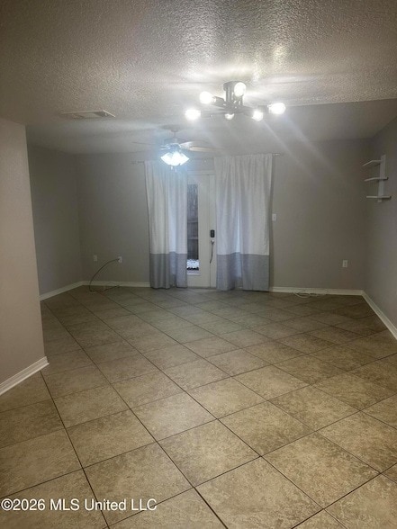 Photo - 1625 Martin Bluff Rd