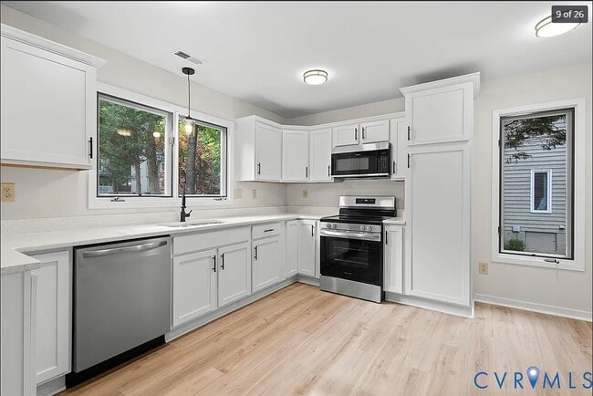 Photo - 12916 Copperas Ln