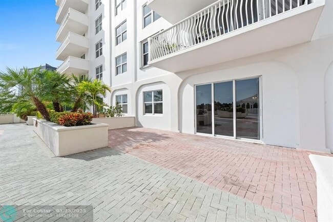 Photo - 1 Las Olas Cir Unit 115