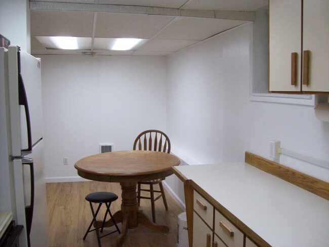Photo - Charming 1 Bed / 1 Bath Basement Apartment in Columbia Falls