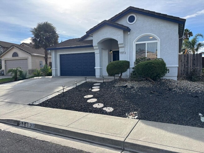 Photo - 1012 Freshwater Ct