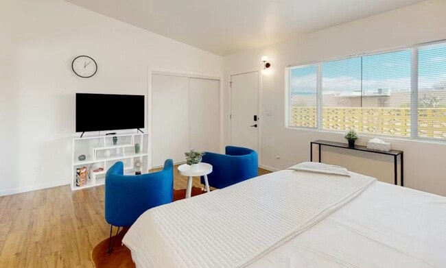 Photo - 3201 N Cherry Ave Unidad 3201