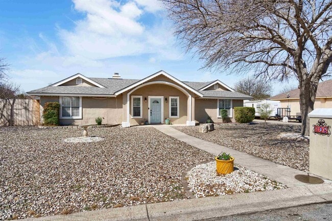 Photo - 308 Boulder Ridge Dr