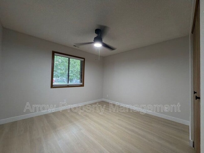 Photo - 2384 N 44th St Unidad 16
