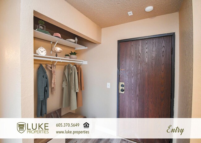 Photo - 405 S Sycamore Ave Unit 203