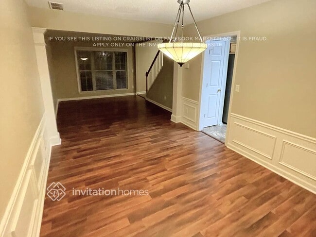 Photo - 444 Darter Dr NW
