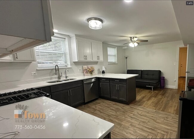 Photo - 5346 N Francisco Ave Unit B1