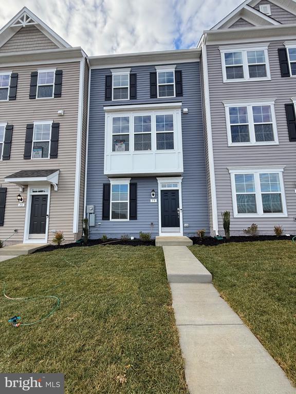 Photo - 79 Abigail St