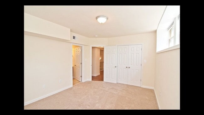Photo - Oaklawn Apartments