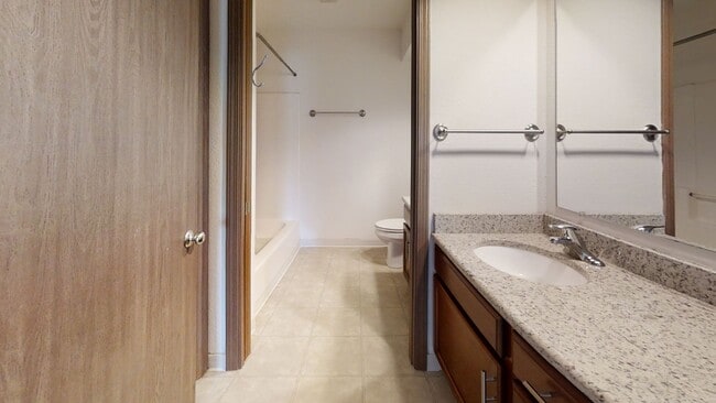 Photo - *RENT SPECIAL* - RENOVATED Condo Style Upper 1 Bedroom 1 Bathroom Apartment Available Unit 14286