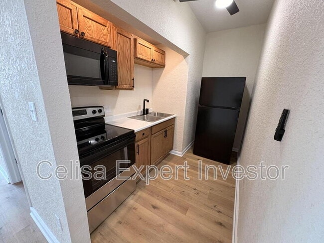 Photo - 2604 Sherman Blvd Unit #1