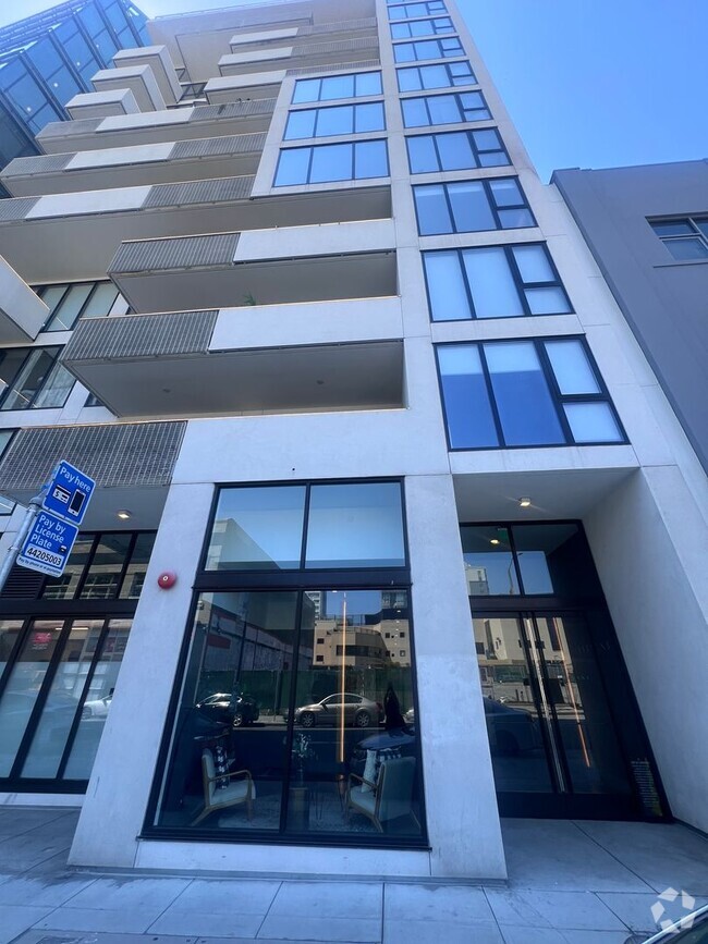 Building Photo - Epic REA - Newly Modern  2BR + 2BA in the ... Unit 205 Rental