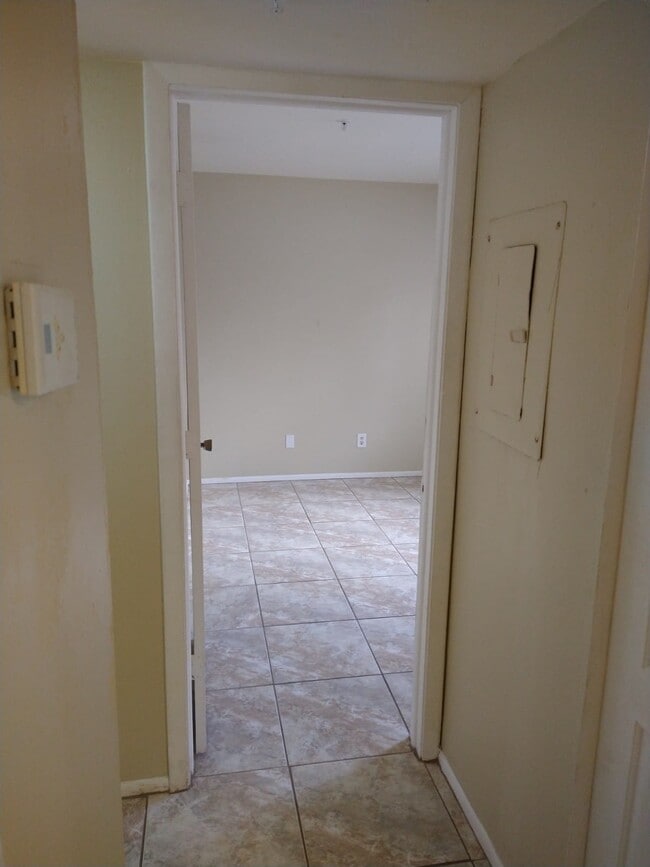 Photo - 824 Alderman St Unit 201