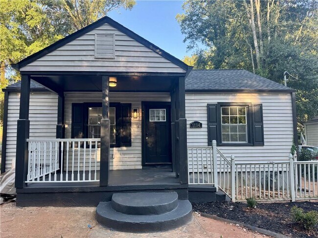 Photo - 1114 Oakland Dr SW