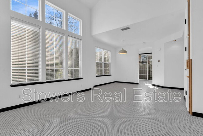 Photo - 1188 River Rock Lane