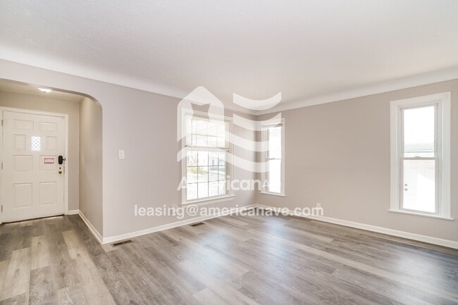 Photo - 9505 S Highland Ave