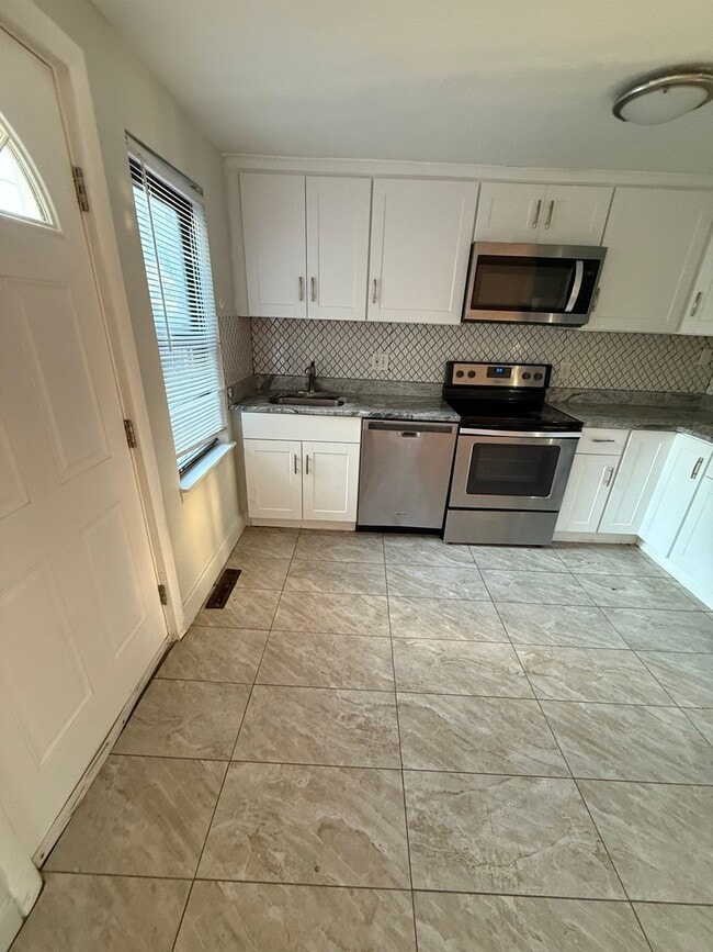Photo - 11 Brownell Cir