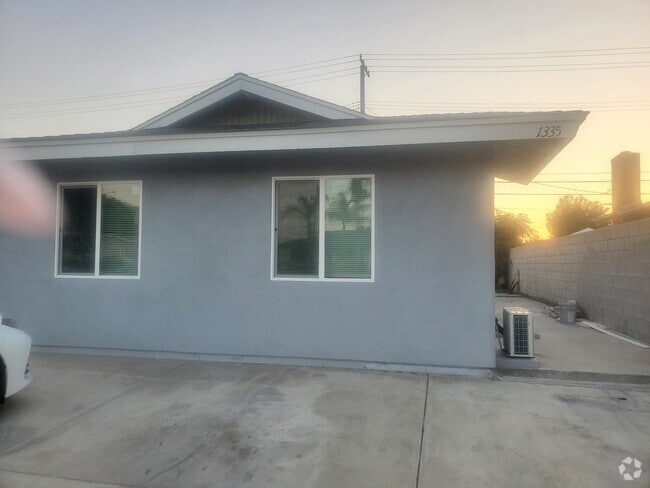 Building Photo - 1335 N Norman Rd Rental