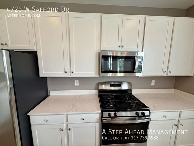 Photo - 4725 W Safford Dr