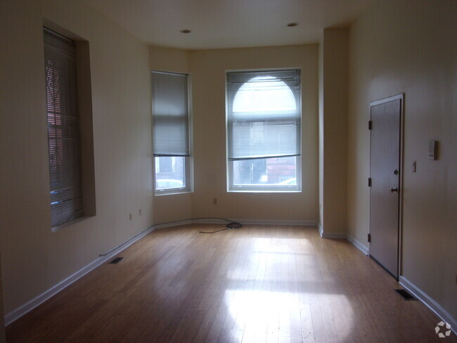 Building Photo - 1518 N 17th St Unit 1 Rental