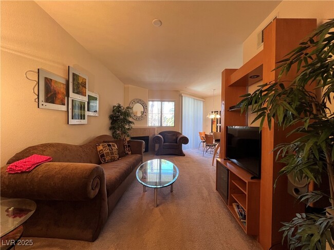 Photo - 7139 S Durango Dr Unit 211