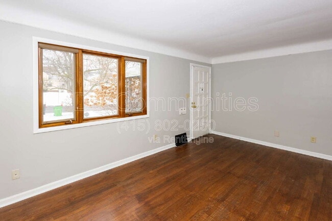 Photo - 5048 Claremont Blvd