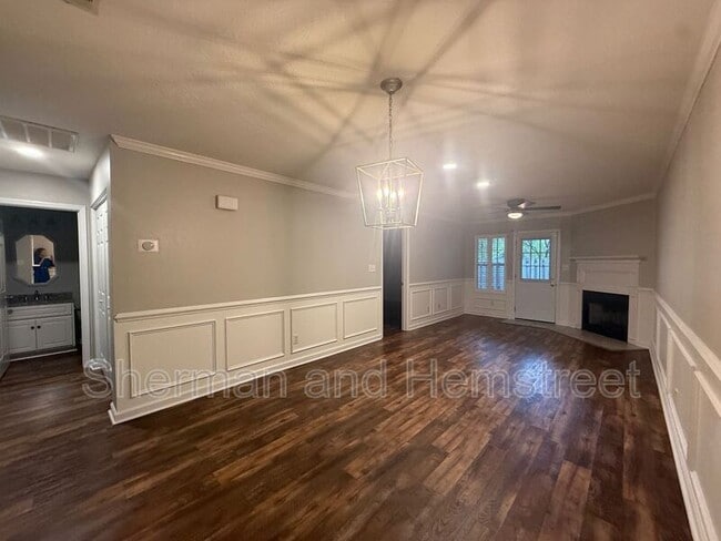 Photo - 2026 Buckhaven Way